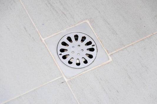 9 Cara Praktis Mengatasi Floor Drain Mampet! Kamar Mandi Jadi Lebih Bersih dan Wangi!