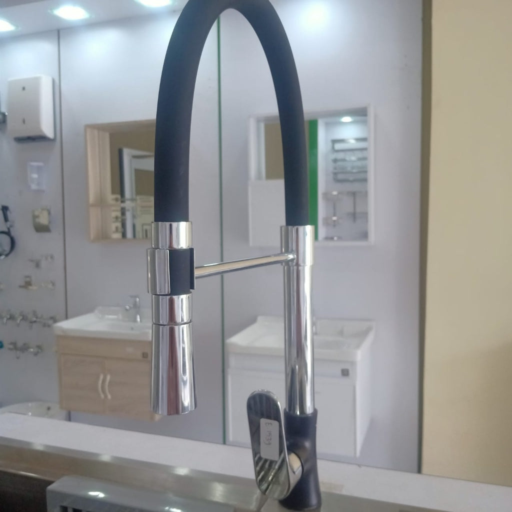 Kran Air Cuci Piring Europe Enchanting Black Chrome E1539