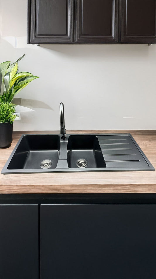 Enam Cara untuk Cari Tahu Kamu Lebih Cocok Pilih Sink Granit atau Sink Stainless!